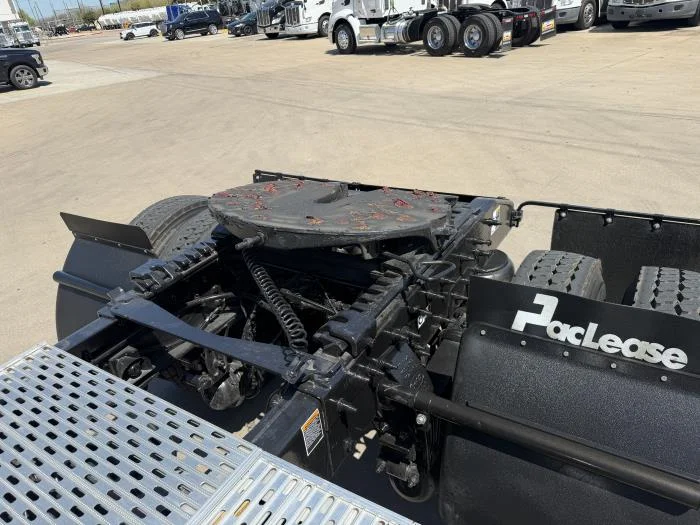 2021 Peterbilt 579 — photo 15