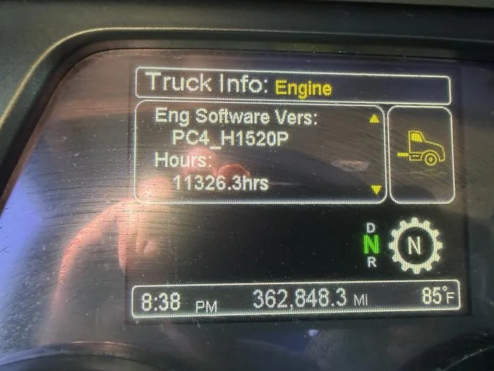2021 Peterbilt 579 — photo 32