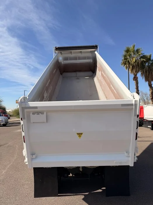 2026 Peterbilt 567 - image 9