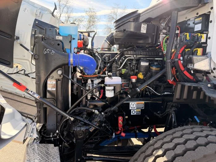 2026 Peterbilt 567 - image 15