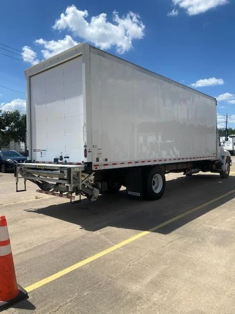 2026 Hino L6 - image 9