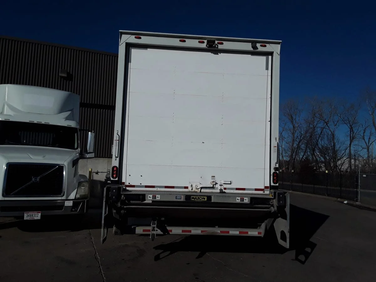 2020 Freightliner M2 106 - image 5