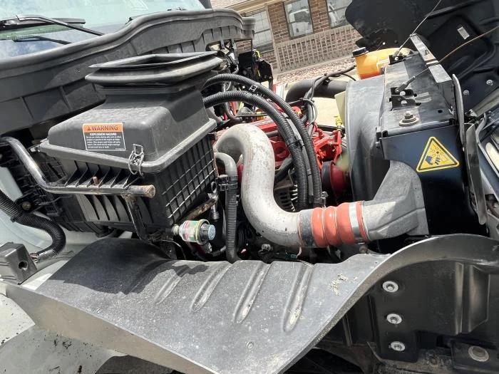 2021 International LT — photo 12
