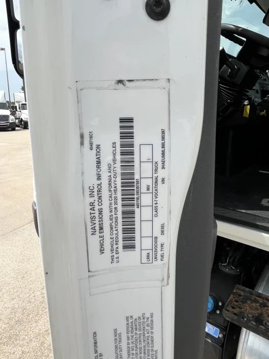 2021 International LT — photo 15