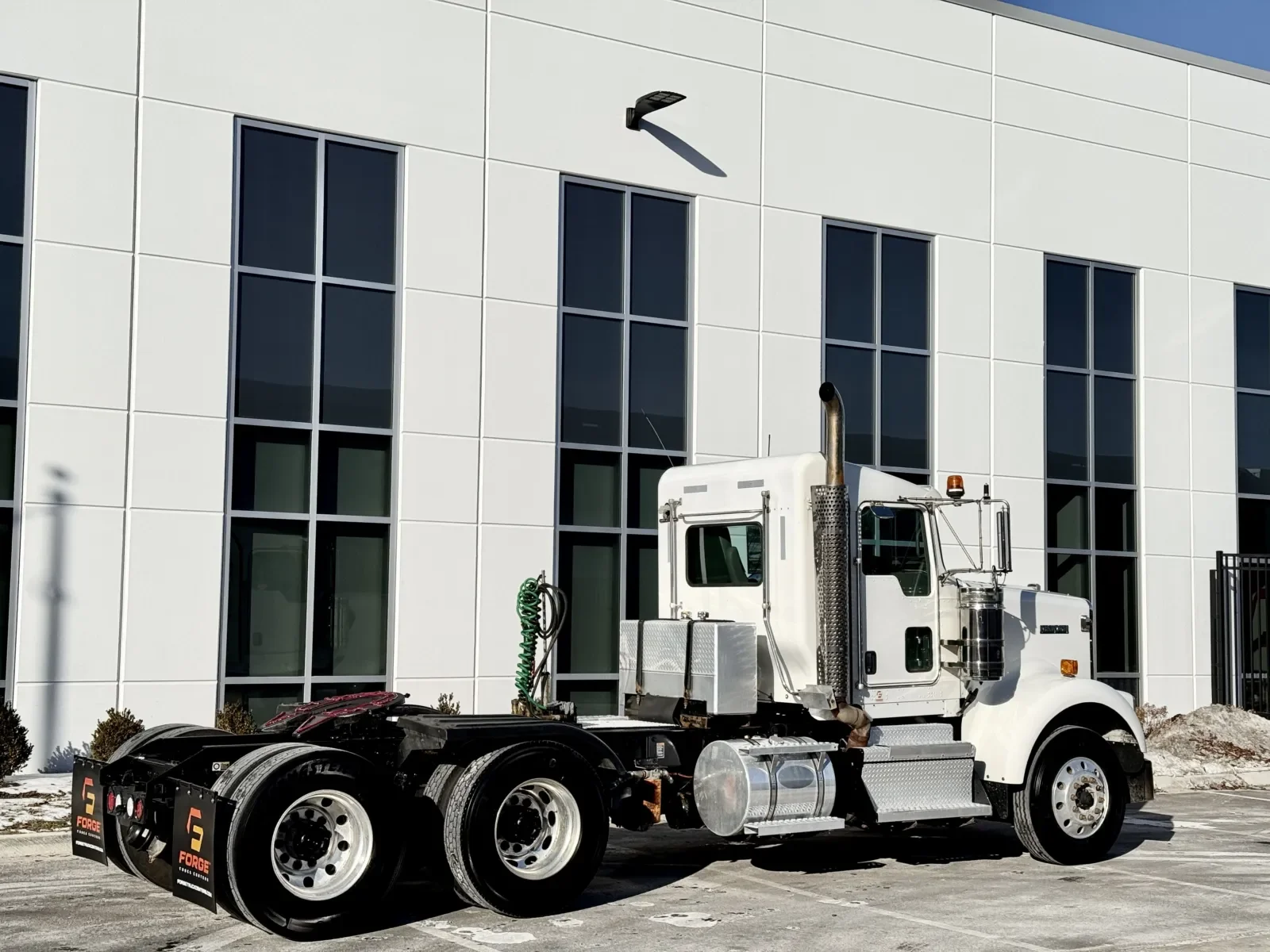 2020 Kenworth W900 in New Lenox, IL — photo 5