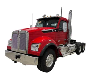 2027 Kenworth T880 in Metro Detroit, FL