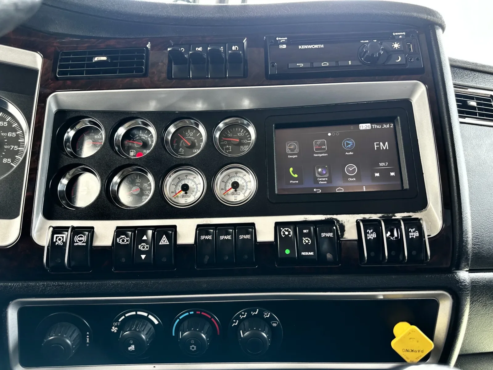 2022 Kenworth T800 in Hutchins, TX — photo 18