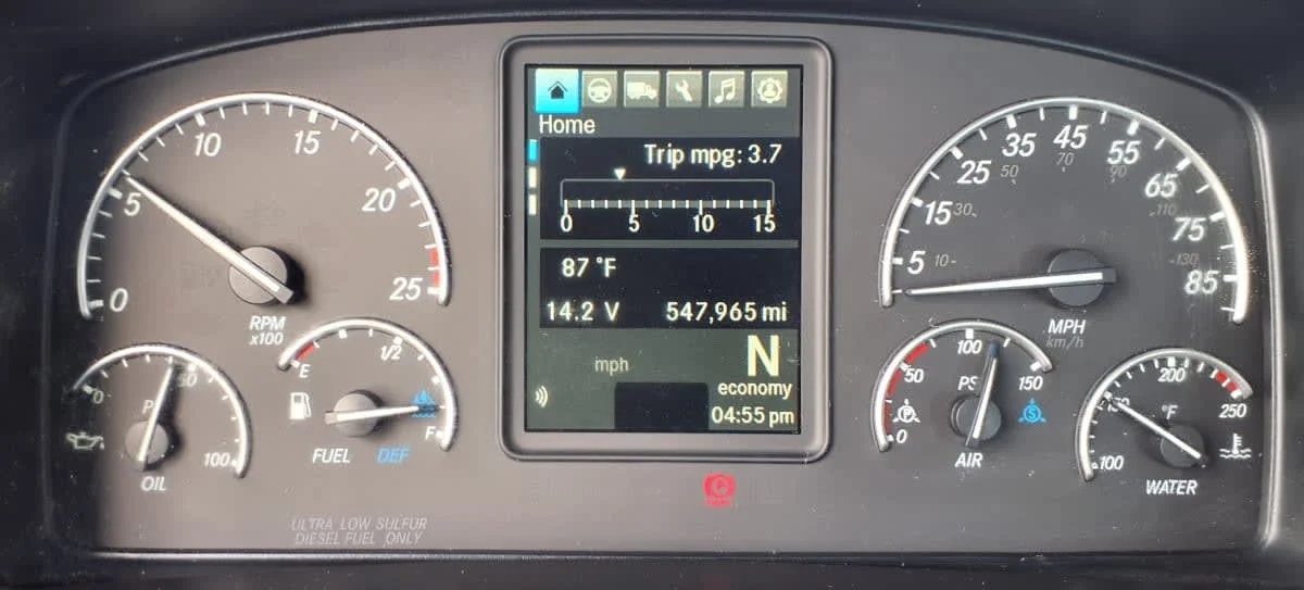 2020 Freightliner Cascadia in Memphis, TN — photo 9