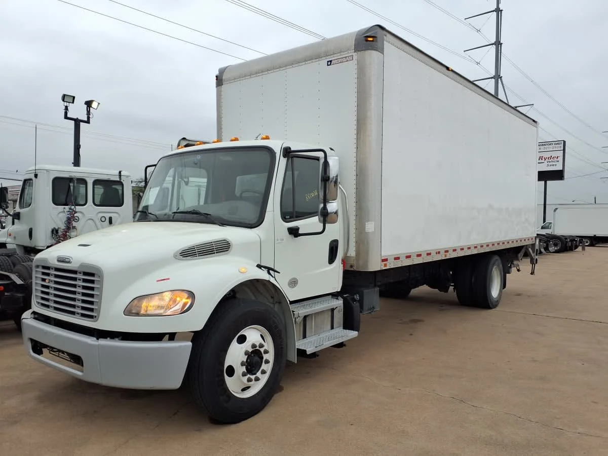 2019 Freightliner M2 106 in Houston, TX