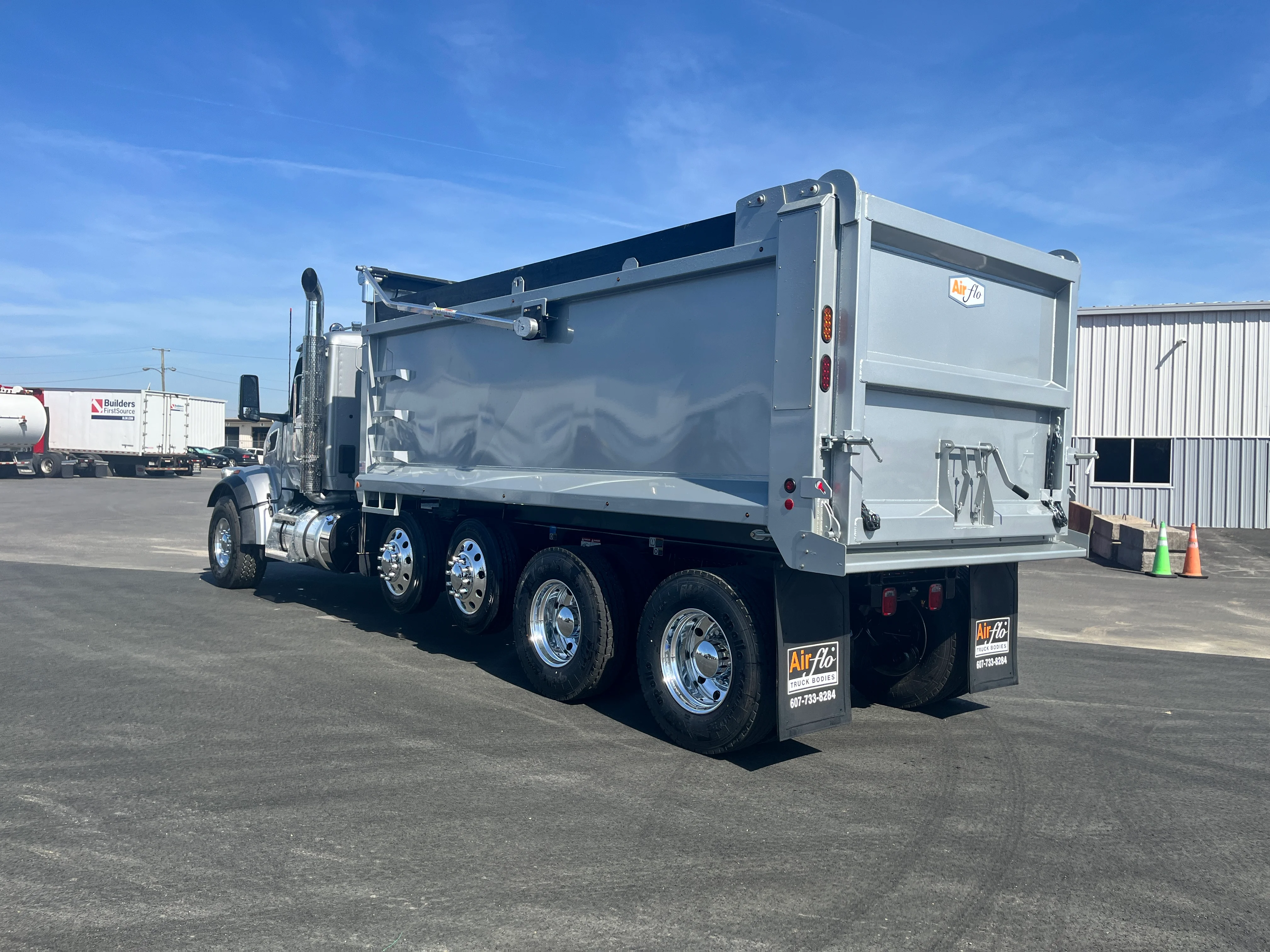 2026 Peterbilt 567 in Richmond, VA — photo 14