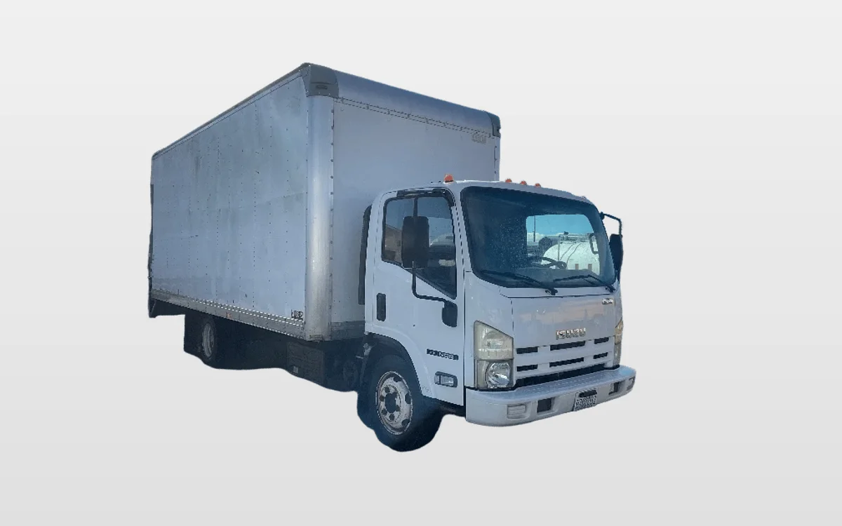 2014 Isuzu NQR - image 1