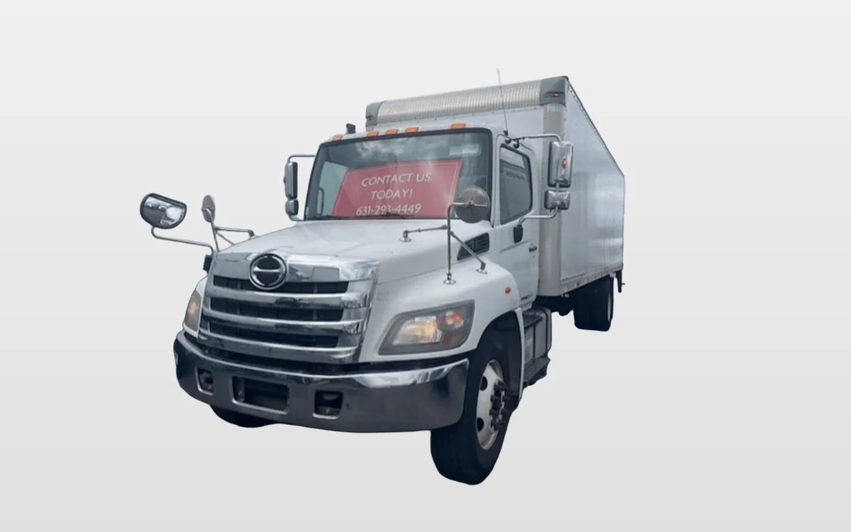 2016 Hino 338 - image 1