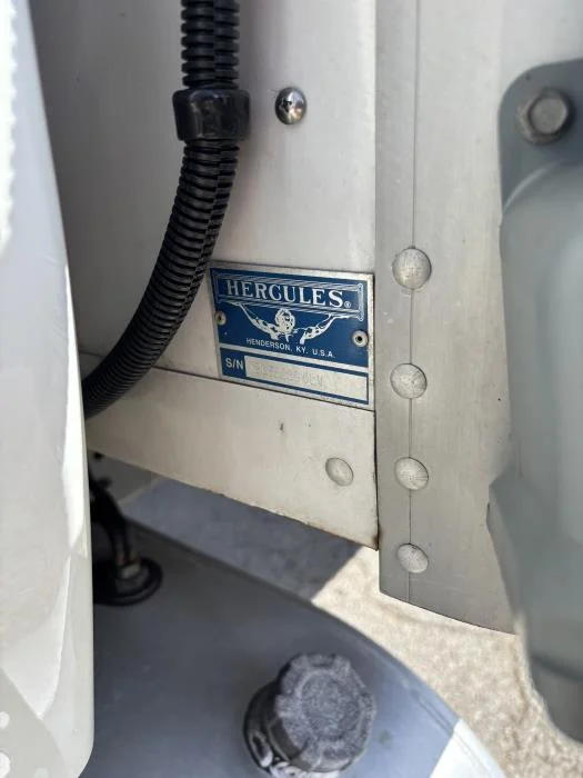 2019 International MV - image 19