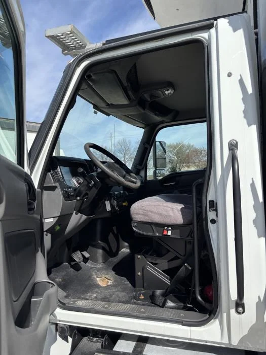 2019 International MV — photo 12