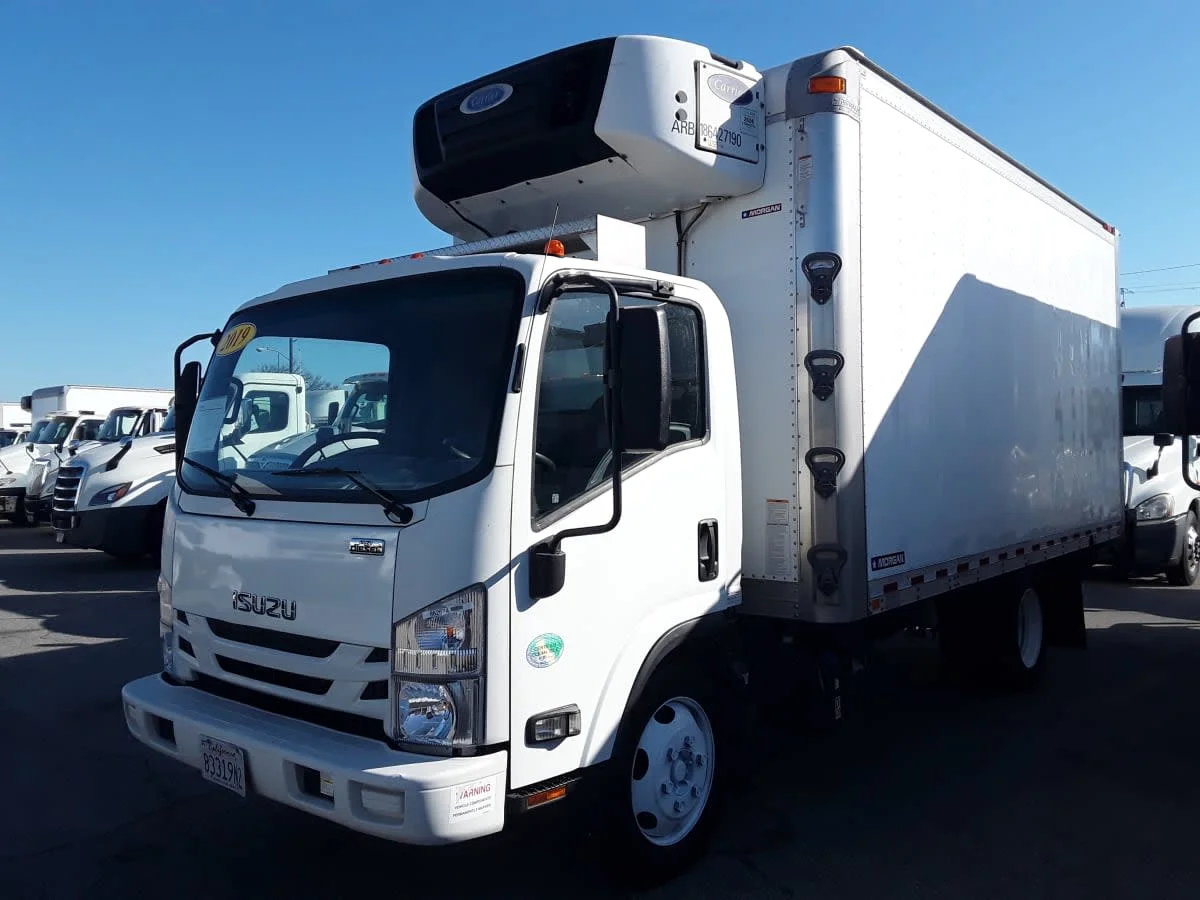 2019 Isuzu NRR in Fontana, CA