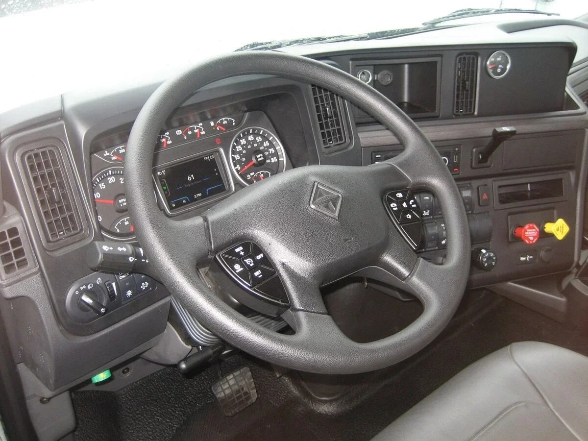 2025 International HV — photo 3