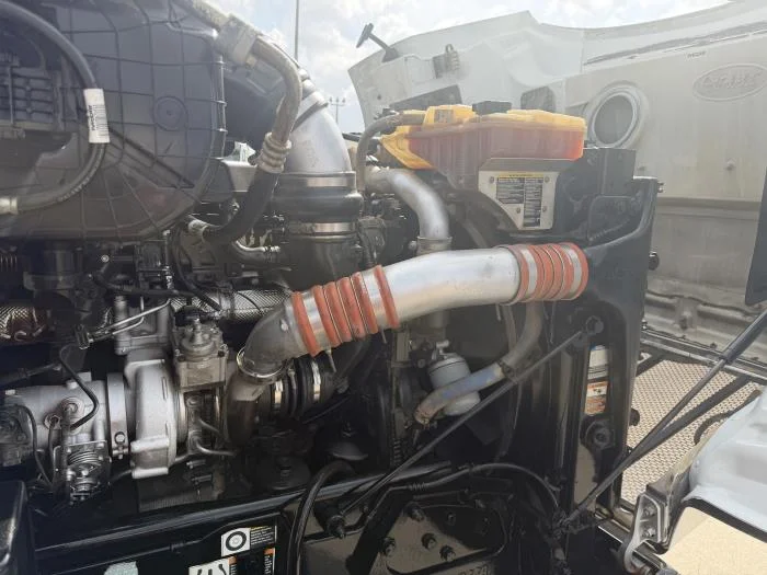 2020 Peterbilt 567 - image 21