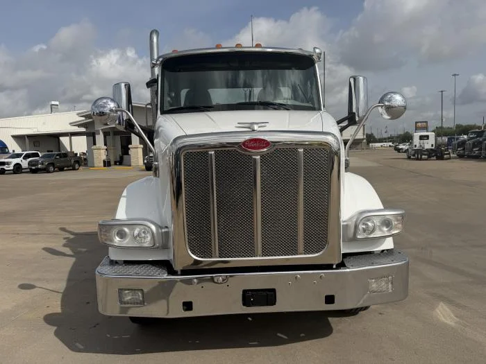 2020 Peterbilt 567 - image 9