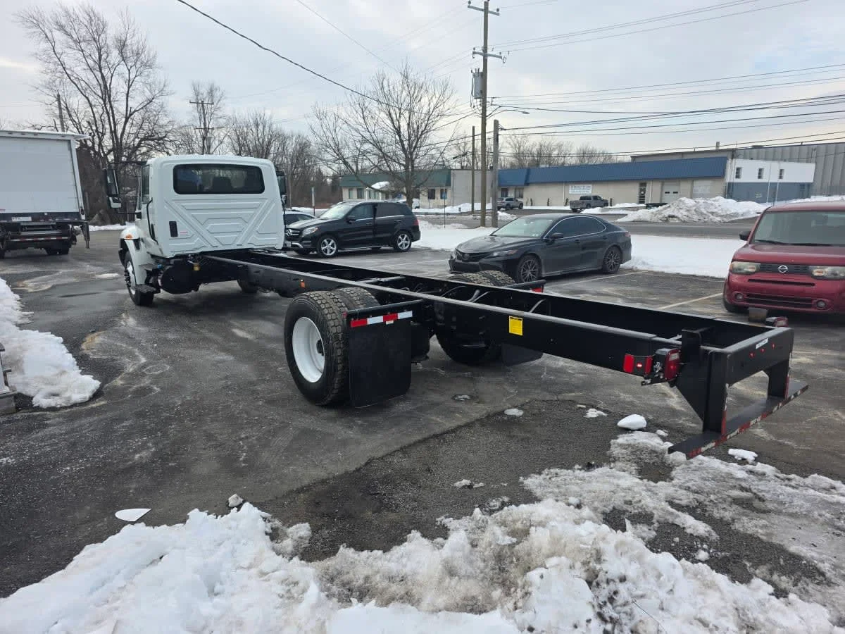 2019 International 4300 in Bensalem, PA — photo 6