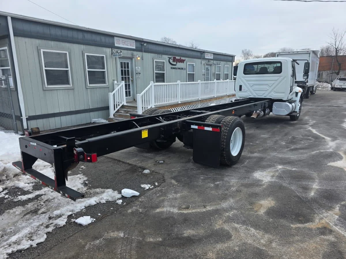 2019 International 4300 in Bensalem, PA — photo 4