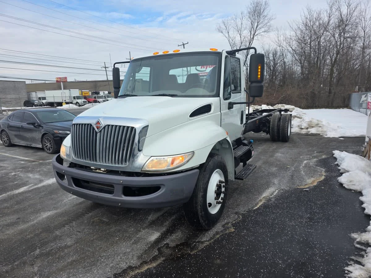 2019 International 4300 in Bensalem, PA