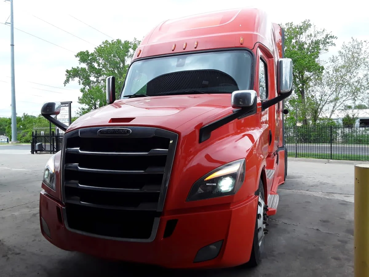2020 Freightliner Cascadia