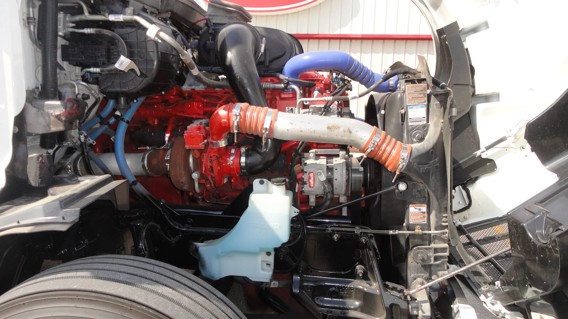 2024 Peterbilt 579 - image 11