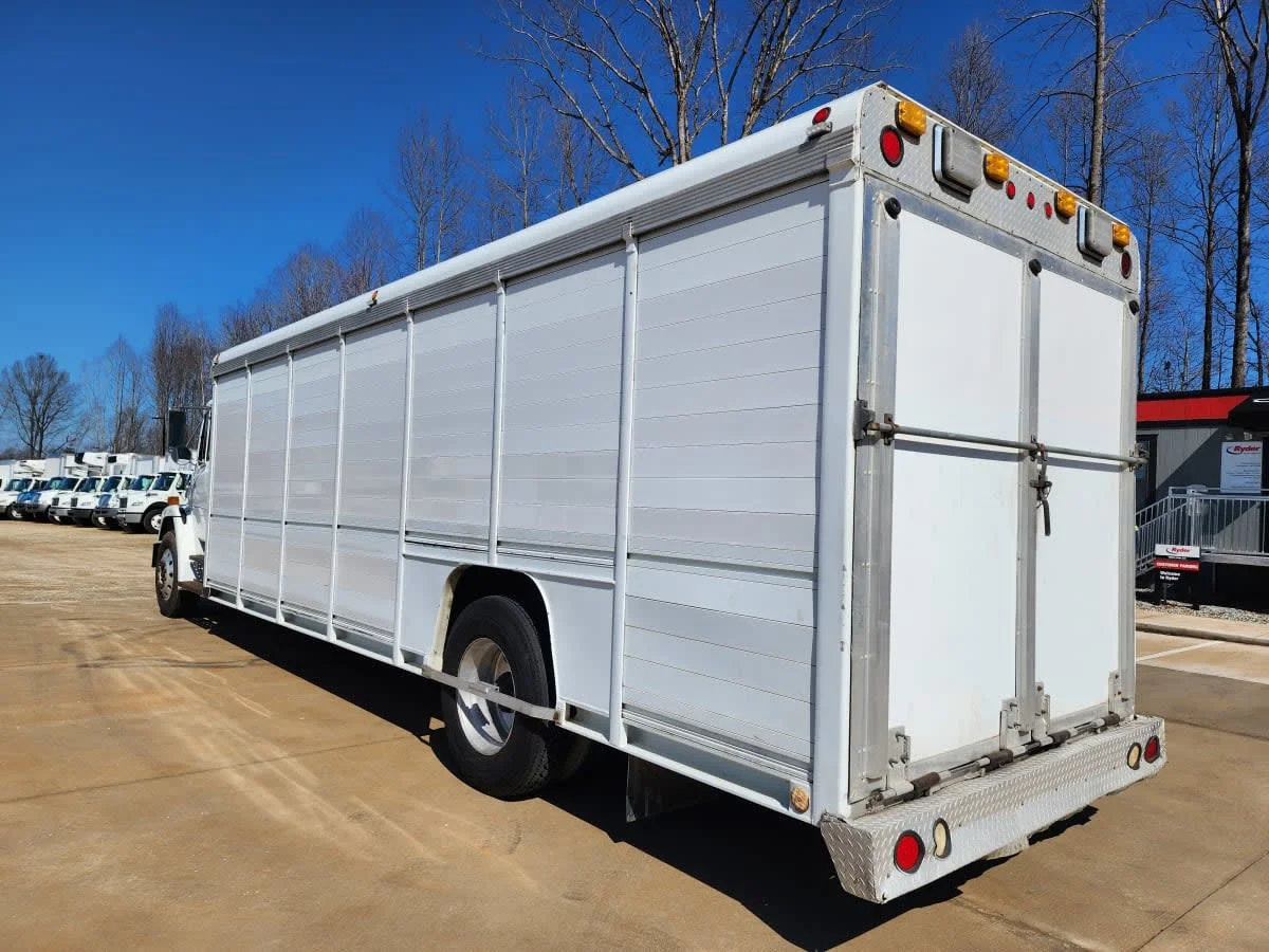 2004 Freightliner in Greensboro, NC — photo 6