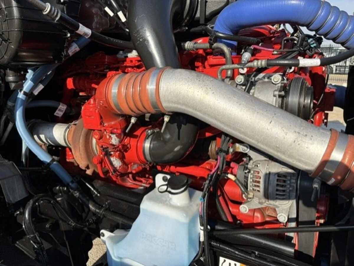2023 Kenworth T680 — photo 16