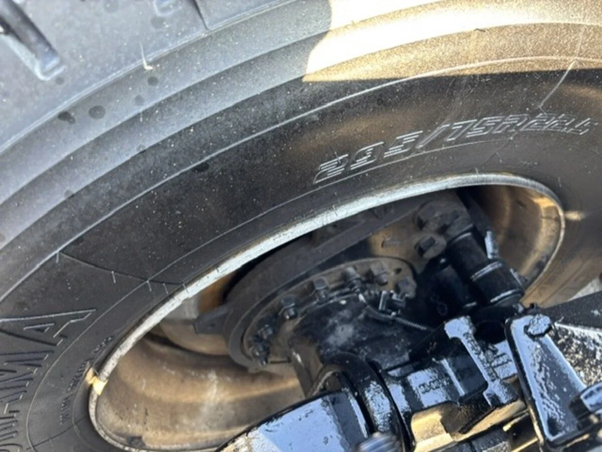 2023 Kenworth T680 — photo 8