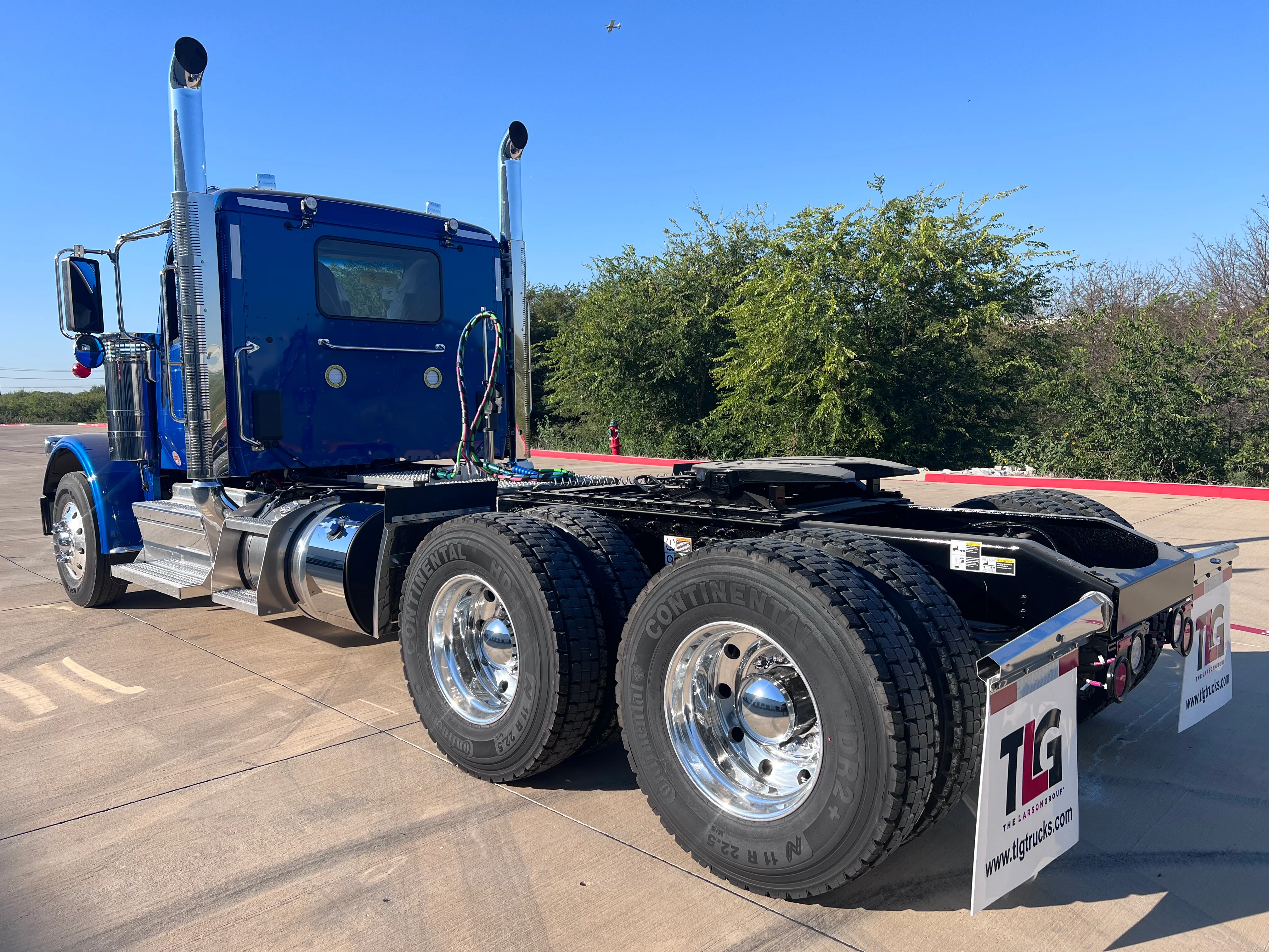 2026 Peterbilt 589 in Fort Smith, AR — photo 3