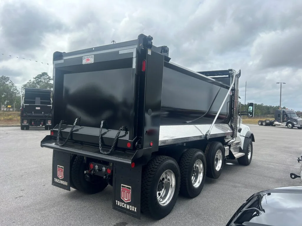 2027 Kenworth in Birmingham, AL — photo 5