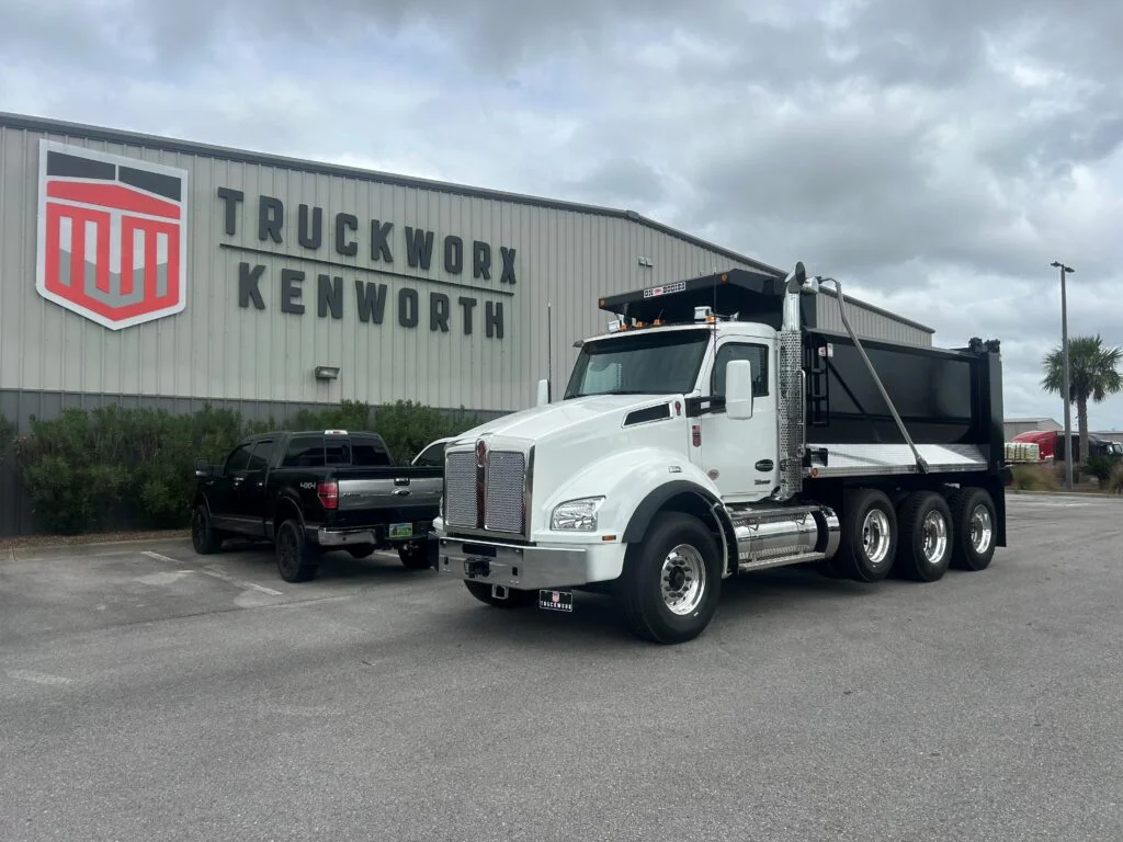 2027 Kenworth in Birmingham, AL — photo 4