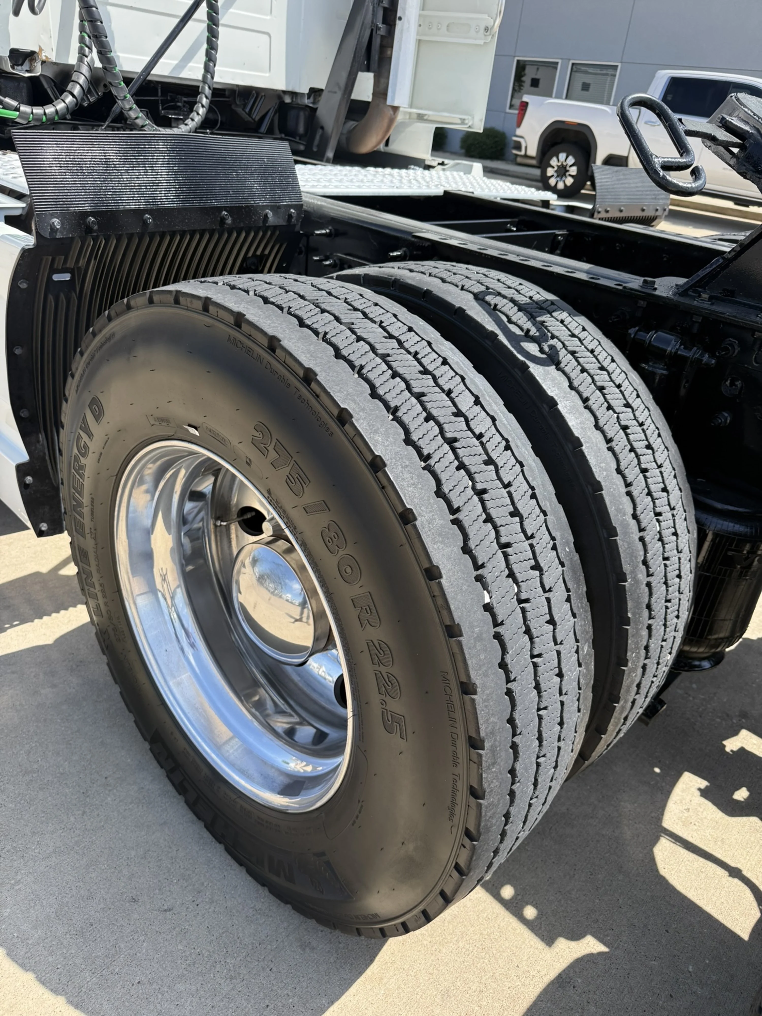 2022 Volvo in Houston, TX — photo 8