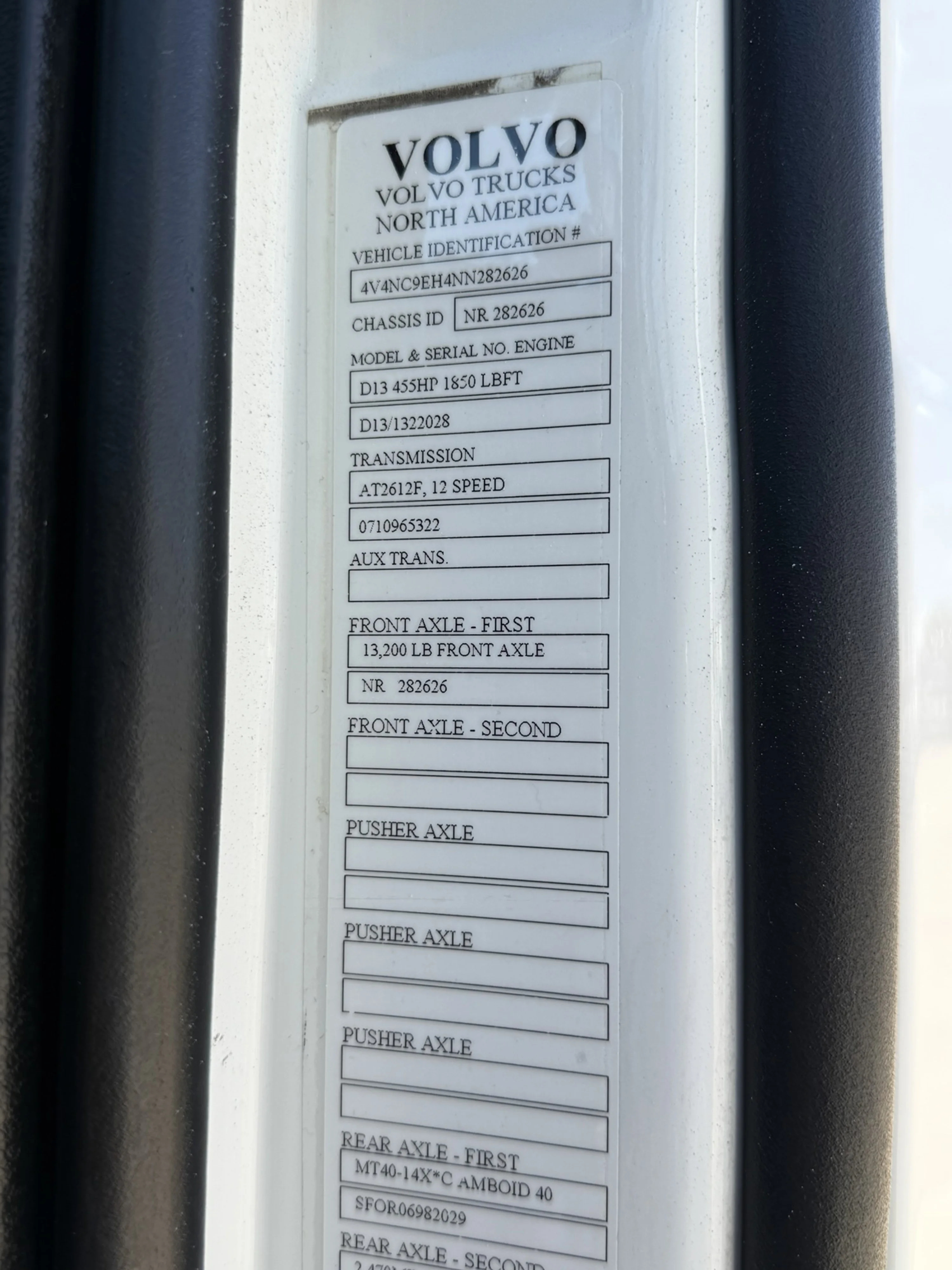 2022 Volvo in Houston, TX — photo 22