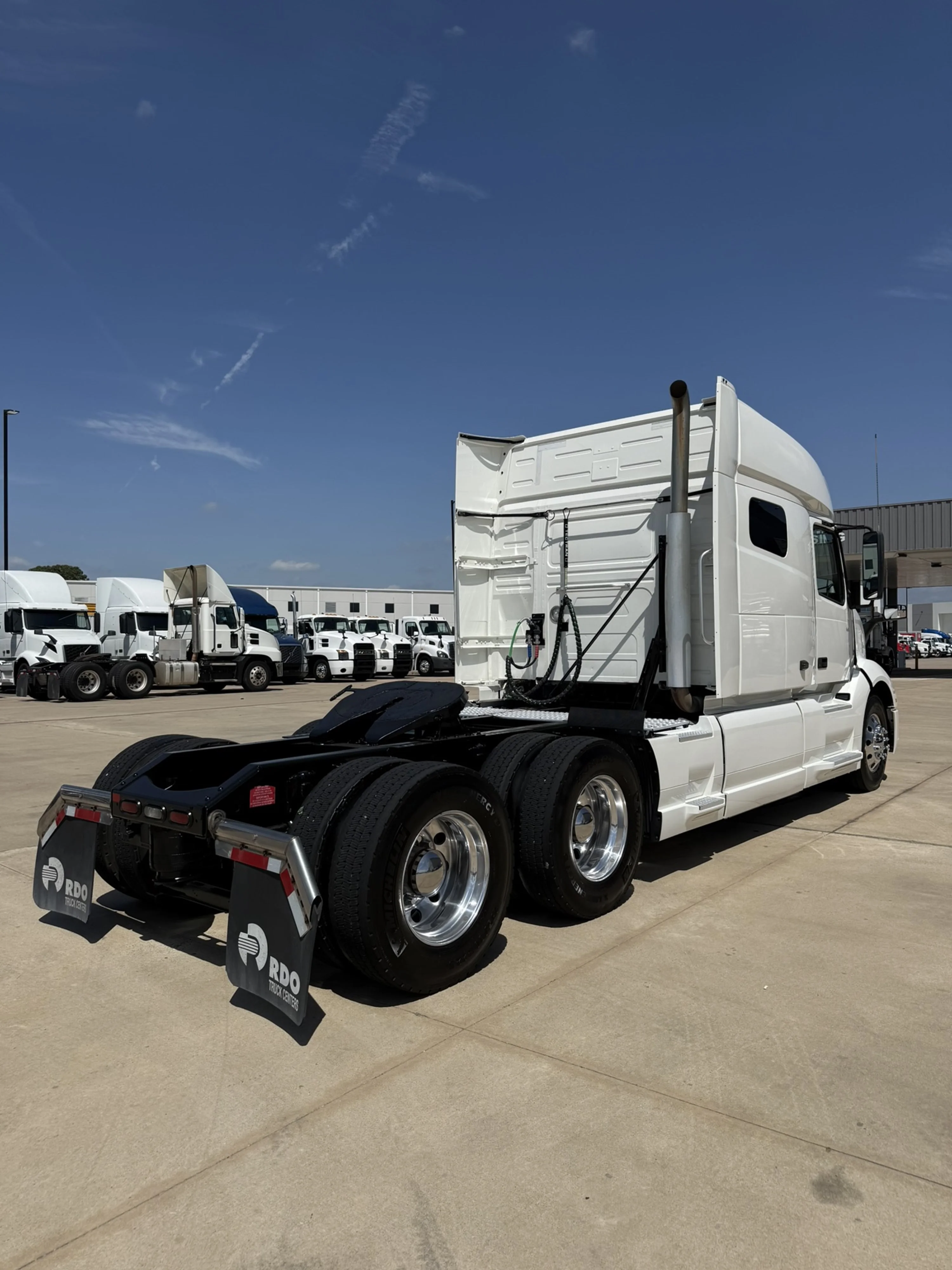 2022 Volvo in Houston, TX — photo 5