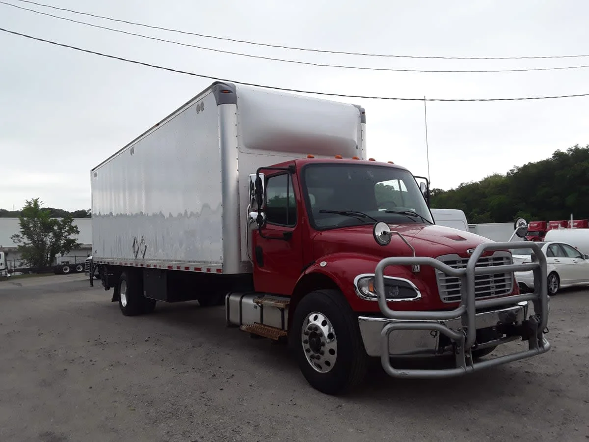 2023 Freightliner M2 106 in Pittsburgh, PA — photo 3