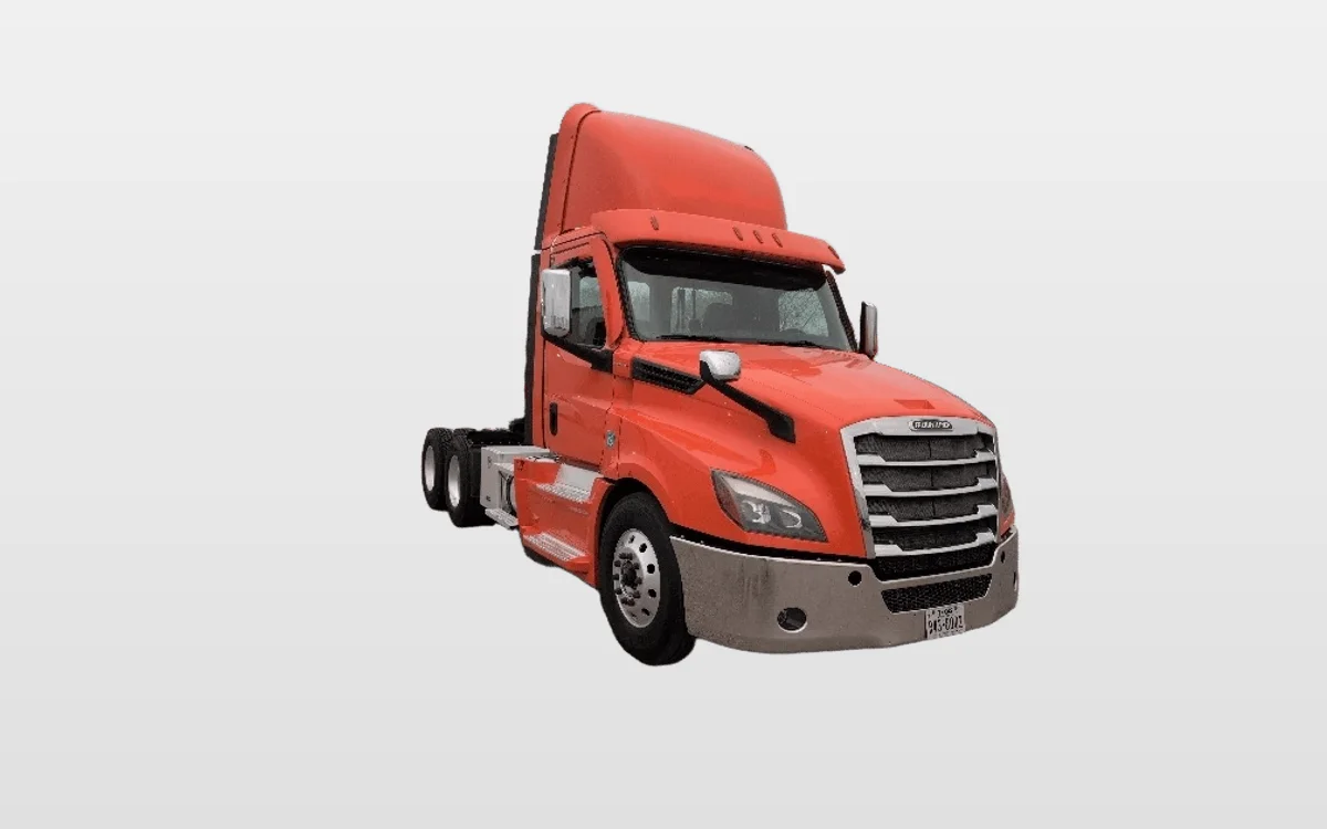 2020 Freightliner - image 1