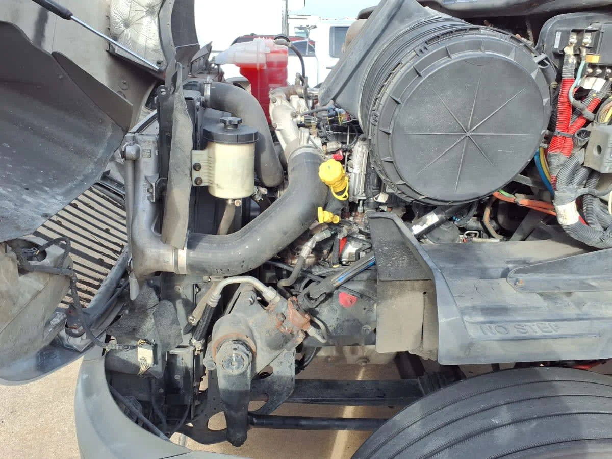 2020 International RH - image 8