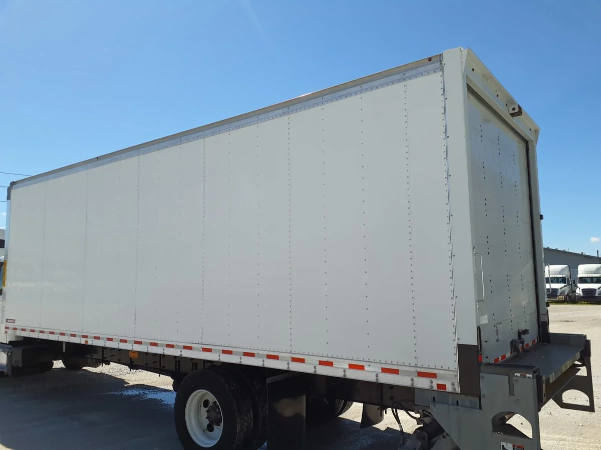 2021 Freightliner M2 106 in Indianapolis, IN — photo 6