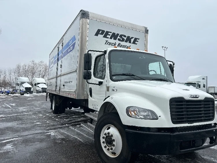 2022 Freightliner M2 106 in Brooklyn Park, MN