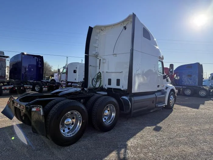 2021 Peterbilt 579 - image 50