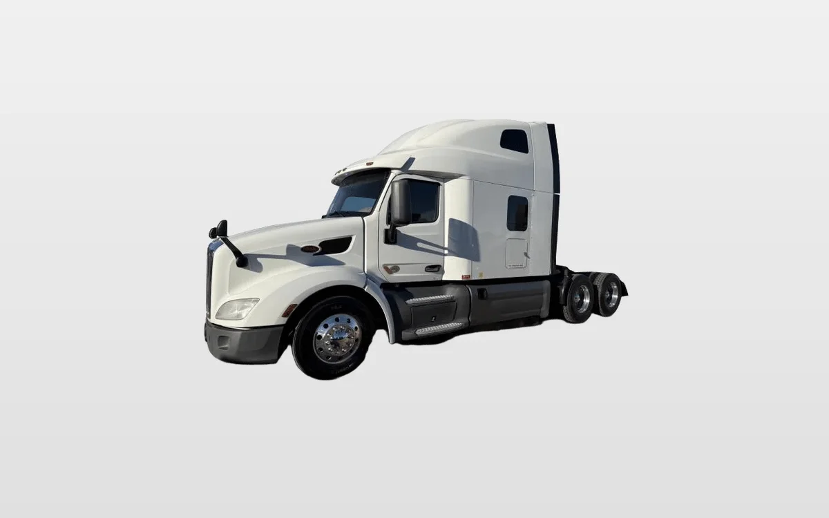 2021 Peterbilt 579 - image 1