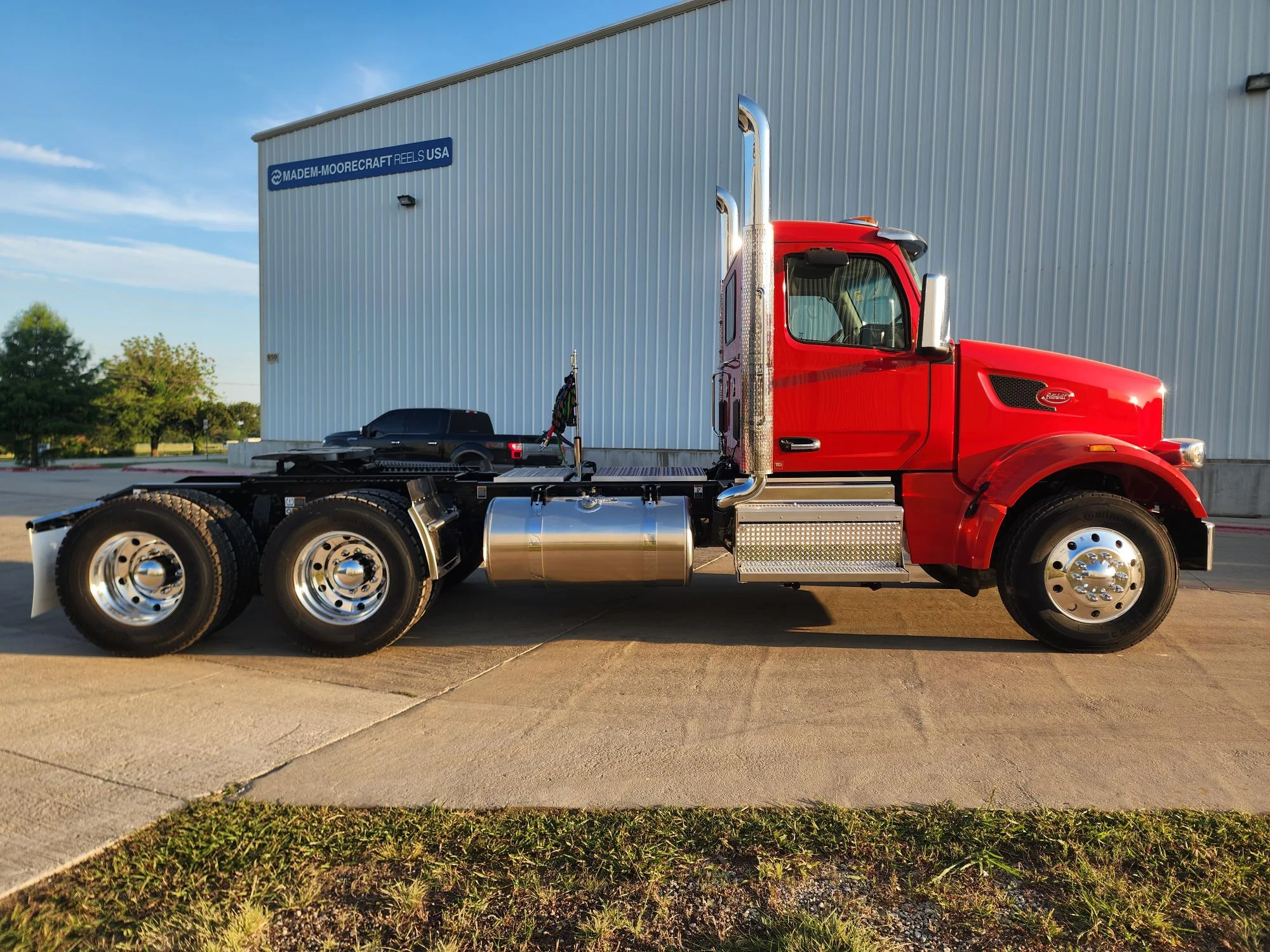 2026 Peterbilt 567 in Charlotte, NC — photo 4