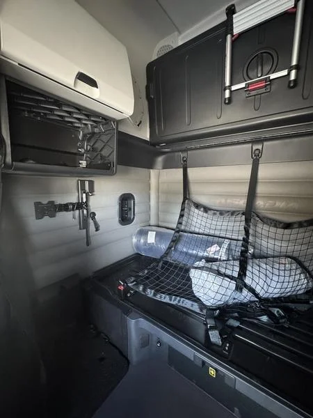 2026 Freightliner Cascadia in Montgomery, AL — photo 9