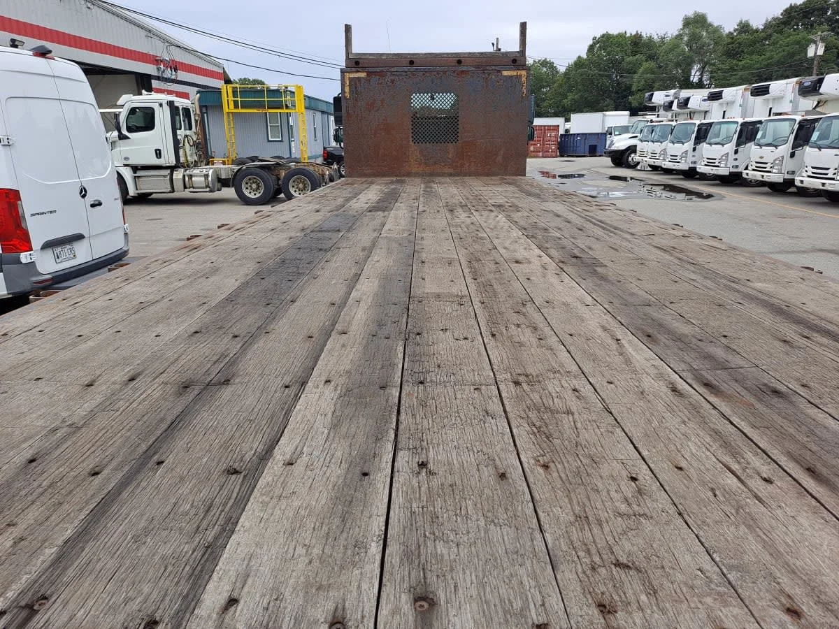 2020 Freightliner M2 106 in Salisbury, MA — photo 8