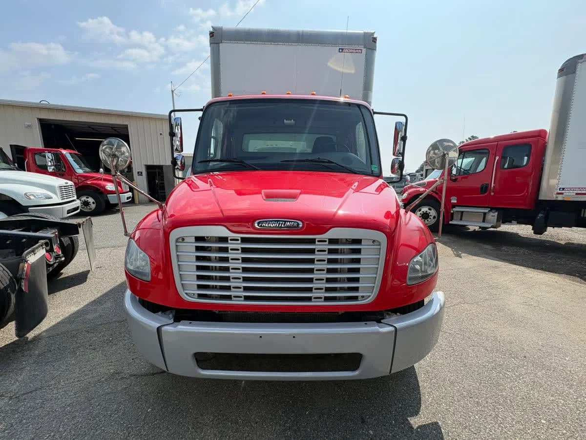 2017 Freightliner M2 106 in Ashland, VA — photo 2
