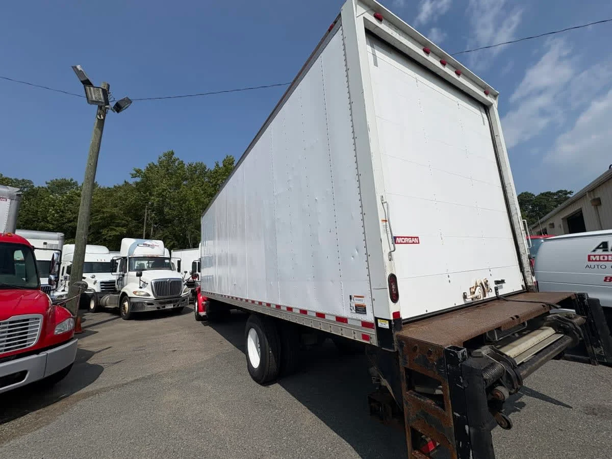 2017 Freightliner M2 106 in Ashland, VA — photo 6