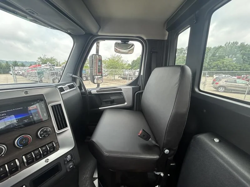 2026 Western Star 49X in Pittsburgh, PA — photo 16