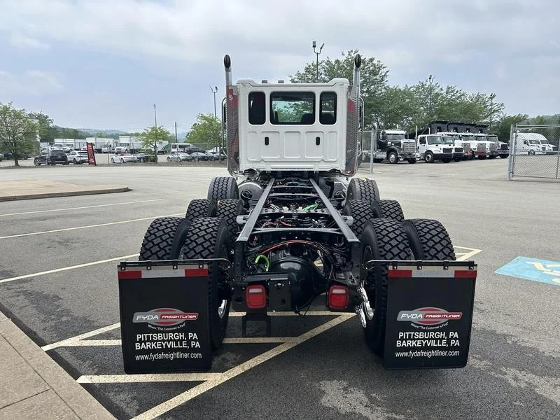 2026 Western Star 49X in Pittsburgh, PA — photo 5